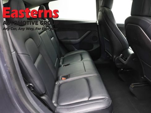 Used 2020 Tesla Model Y Long Range AWD/4WD image 17