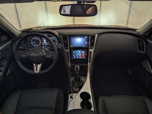 Used 2022 INFINITI Q50 Luxe w/ Cargo Package image 9
