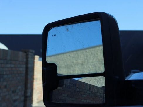 Used 2024 GMC Sierra 2500 Denali w/ Denali Reserve Package image 24