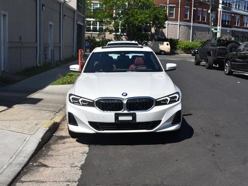 Used 2026 BMW 330i Sedan RWD image 2