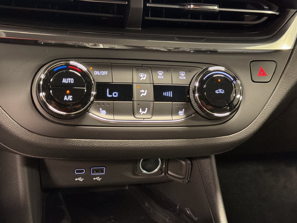 New 2026 Buick Envista Preferred w/ Convenience I Package FWD image 38