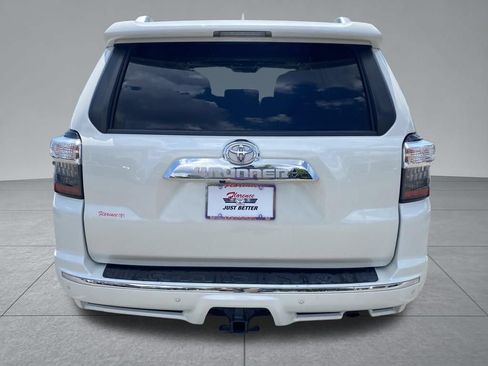 Used 2023 Toyota 4Runner Limited AWD/4WD image 12