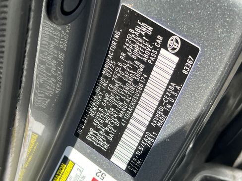 Used 2025 Toyota Camry SE FWD image 32