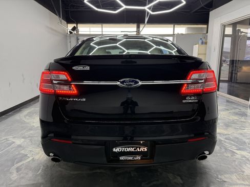 Used 2015 Ford Taurus SEL w/ Equipment Group 201A image 8