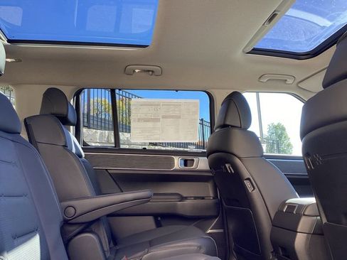 New 2026 Hyundai Santa Fe Limited image 17