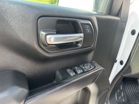 Used 2023 Chevrolet Silverado 1500 W/T w/ WT Safety Package AWD/4WD image 18
