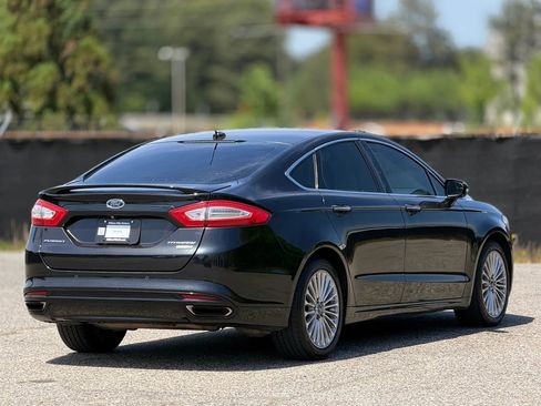 Used 2014 Ford Fusion Titanium image 9