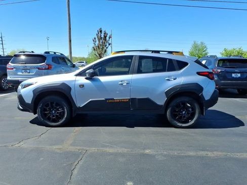 Used 2025 Subaru Crosstrek 2.5i Wilderness AWD/4WD image 4