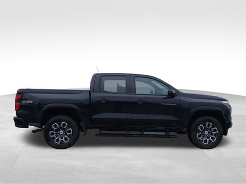 Used 2024 Chevrolet Colorado Z71 w/ Advanced Trailering Package image 6