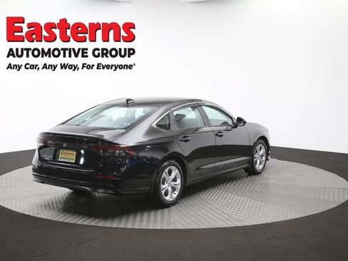 Used 2025 Honda Accord LX image 40
