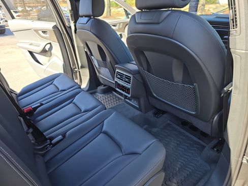 New 2026 Audi Q7 Premium Plus image 11