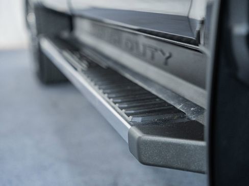 Used 2021 Ford F250 XLT w/ XLT Premium Package image 22