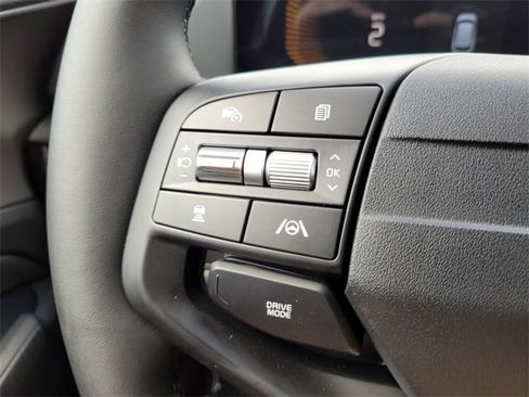 New 2026 Kia Sportage EX image 19