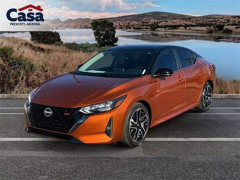 Used 2024 Nissan Sentra SR image 1