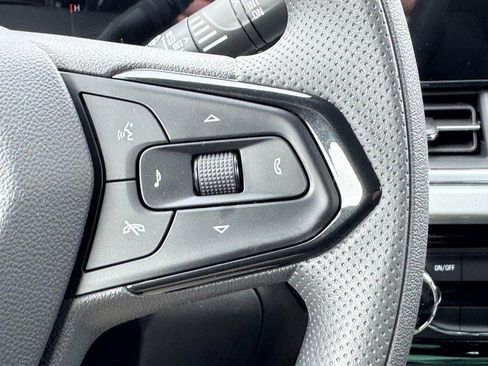 New 2026 Chevrolet Trax LT image 14