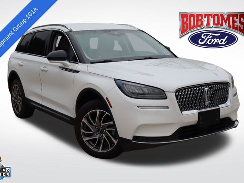 Used 2021 Lincoln Corsair FWD w/ Equipment Group 101A image 1