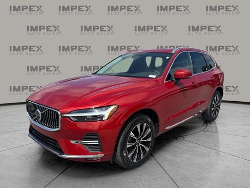 Used 2023 Volvo XC60 B5 Plus FWD image 1