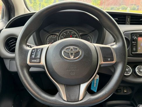 Used 2017 Toyota Yaris L FWD image 16