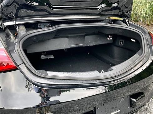 Used 2024 Mercedes-Benz CLE 300 4MATIC Cabriolet image 18