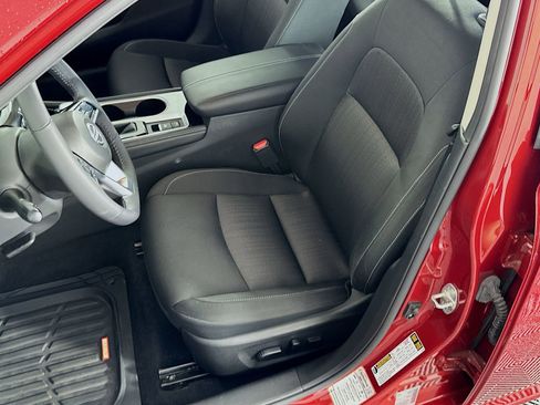 Used 2023 Nissan Altima 2.5 SV w/ SV Premium Package FWD image 19