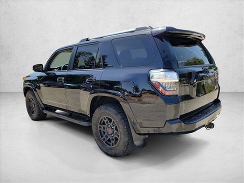 Used 2020 Toyota 4Runner SR5 Premium w/ Moonroof Package AWD/4WD image 7