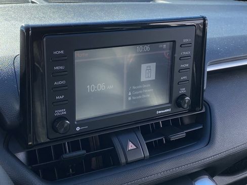 Used 2022 Toyota RAV4 XLE w/ XLE Grade Weather Package image 6