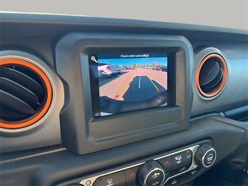 Used 2021 Jeep Gladiator Mojave w/ Trailer Tow Package image 14