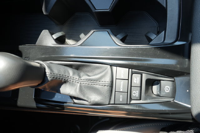Used 2025 Toyota Camry SE FWD image 35