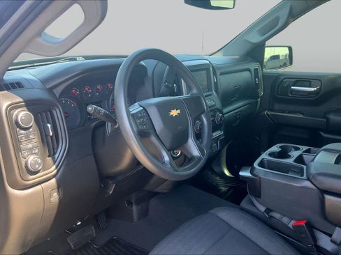 Used 2022 Chevrolet Silverado 1500 Custom AWD/4WD image 18