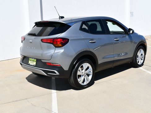 Used 2025 Buick Encore GX Preferred FWD image 6