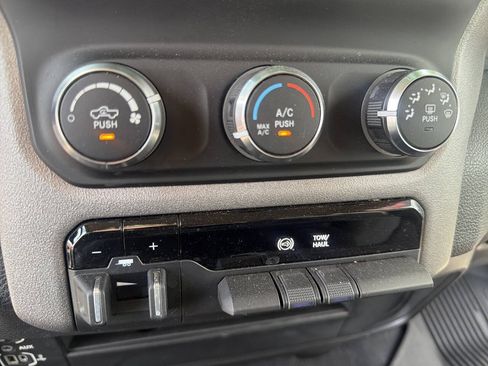 Used 2020 RAM 2500 Tradesman AWD/4WD image 24