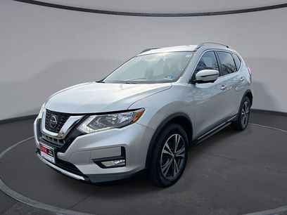 Used 2018 Nissan Rogue SL