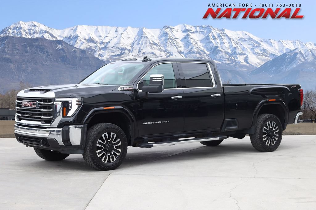 Used 2024 GMC Sierra 3500 SLT w/ SLT Premium Package AWD/4WD image 1