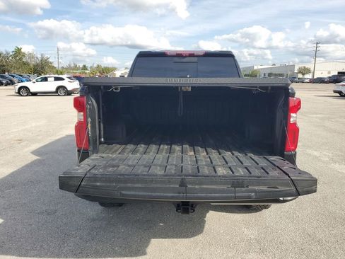 Used 2024 Chevrolet Silverado 1500 ZR2 w/ Technology Package image 22