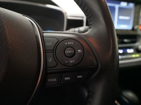 Used 2019 Toyota Corolla SE image 18