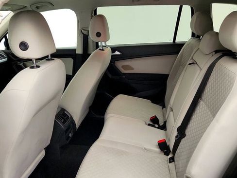 Used 2018 Volkswagen Tiguan S FWD image 20