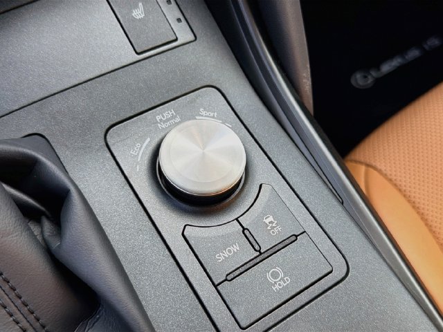 Used 2025 Lexus IS 350 F Sport w/ Accessory Package RWD image 28