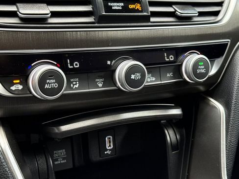 Used 2020 Honda Accord Hybrid image 19