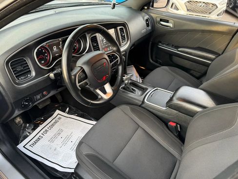 Used 2018 Dodge Charger SXT Plus image 35