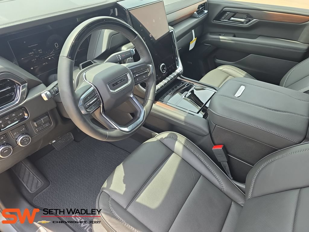 New 2026 GMC Yukon Denali w/ Denali Reserve Package AWD/4WD image 17