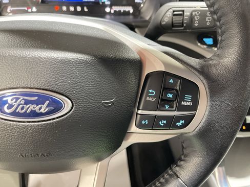 Used 2023 Ford Explorer XLT w/ Equipment Group 202A image 20