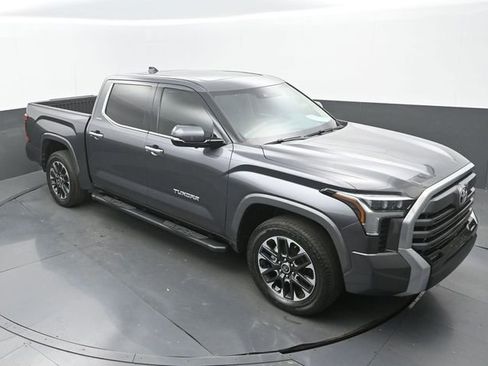 Used 2023 Toyota Tundra Limited image 30