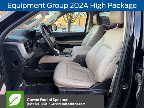 Certified 2024 Ford Expedition Max XLT image 3