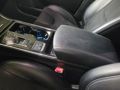 Used 2019 Ford Edge ST w/ Equipment Group 401A AWD/4WD image 26