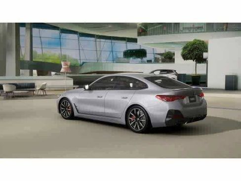 New 2026 BMW 440i xDrive w/ Premium Package image 2