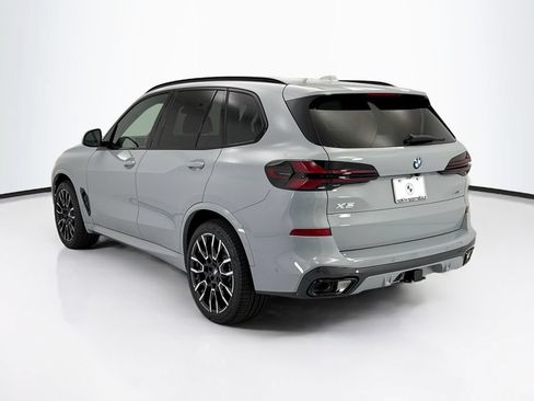 New 2026 BMW X5 xDrive40i w/ M Sport Package AWD/4WD image 7