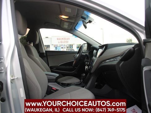 Used 2015 Hyundai Santa Fe Sport image 11
