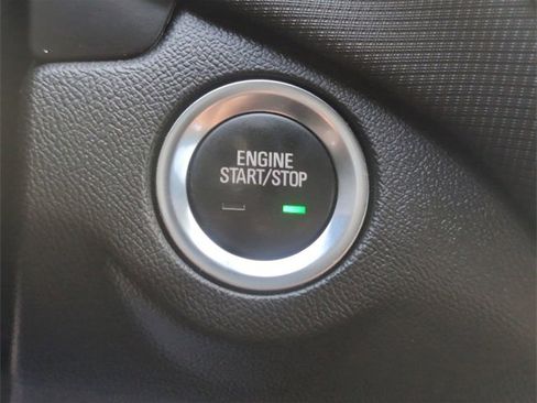 Certified 2023 Chevrolet Equinox RS image 16