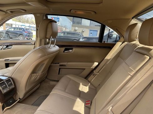 Used 2012 Mercedes-Benz S 550 4MATIC image 18