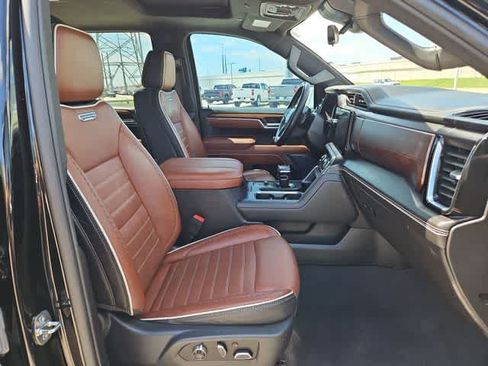 Used 2023 GMC Sierra 1500 Denali Ultimate AWD/4WD image 19